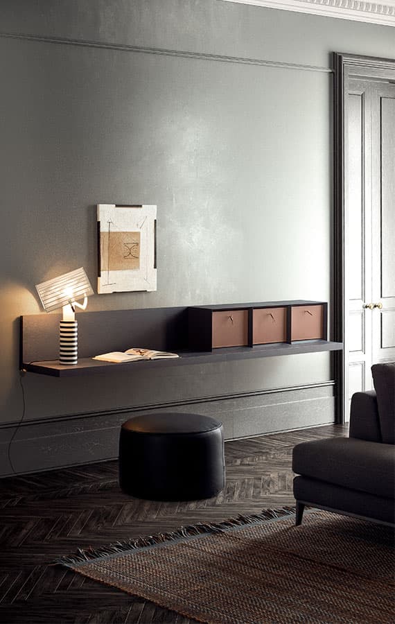 Elle Console thumbnail 3