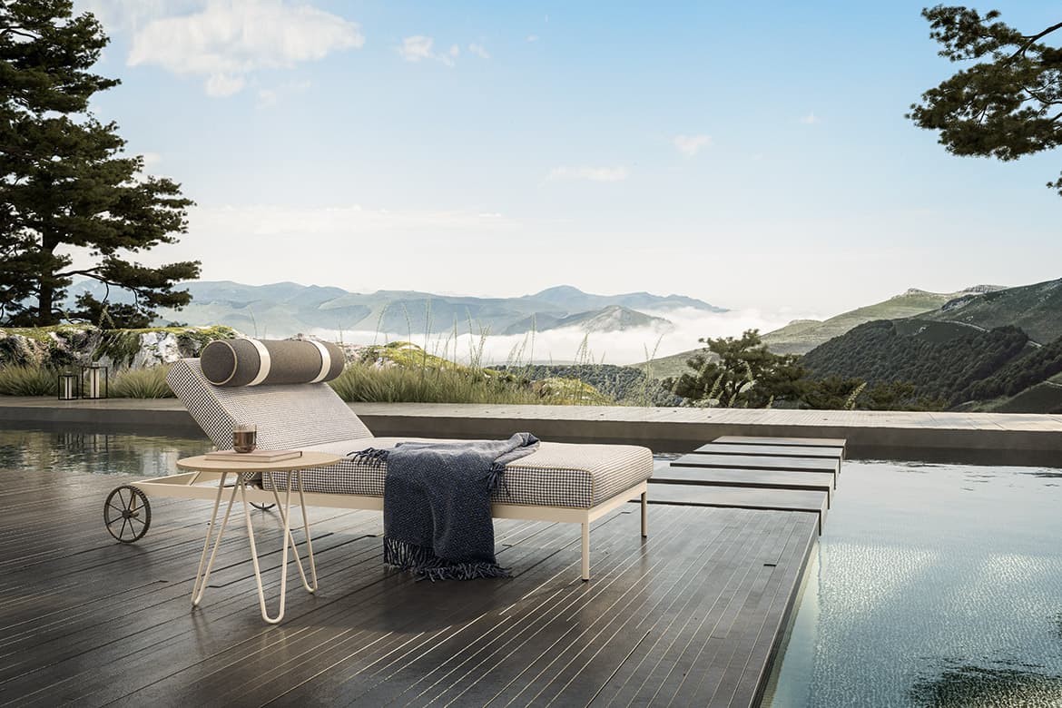 Levante Sunbed thumbnail 4