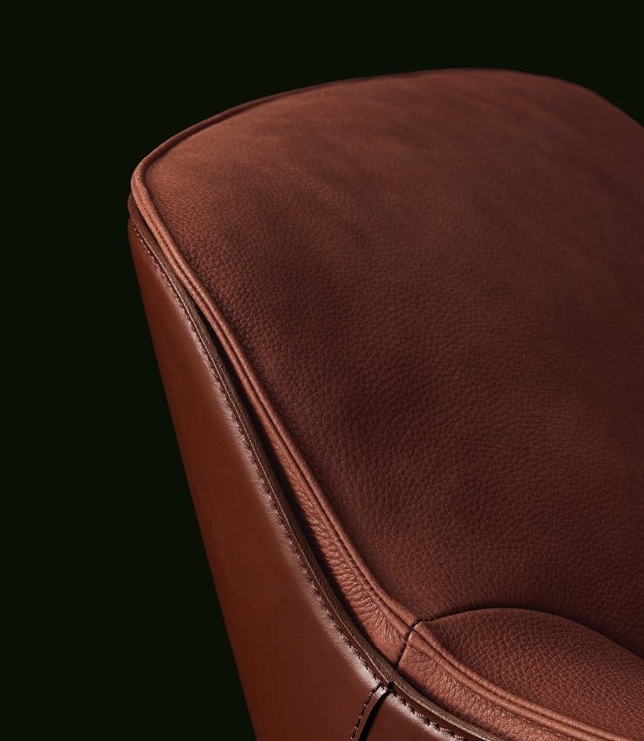 Gentleman Reserved thumbnail 2