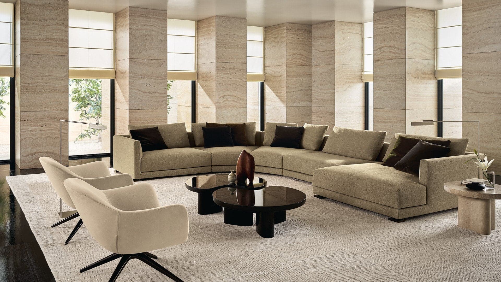 Gentleman Reserved thumbnail 3