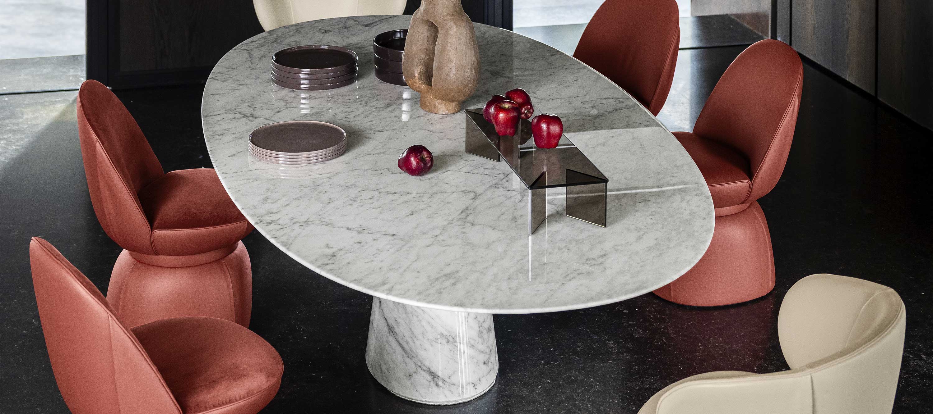 Mesa Ellipse | Table
